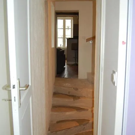 Good At Duplex * Bayeux